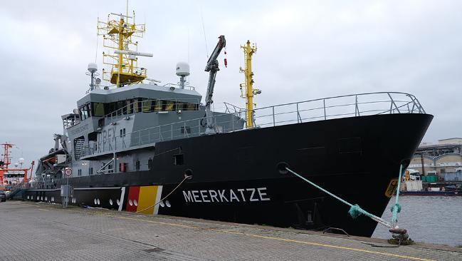 Fischereischutzboot Meerkatze im Cuxhavener Hafen