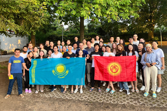 Apprenticeship Programme Eastern Europe and Central Asia with participants from Kazakhstan and Kyrgyzstan Apprenticeship Programme Eastern Europe and Central Asia with participants from Kazakhstan and Kyrgyzstan